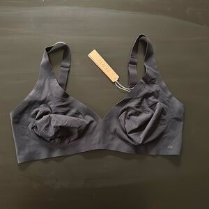 Skims Naked Plunge Bra Onyx Size 2x